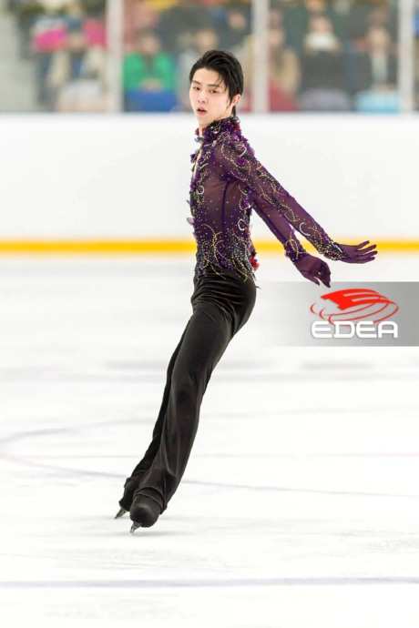Ice Gallery Skates U.S.